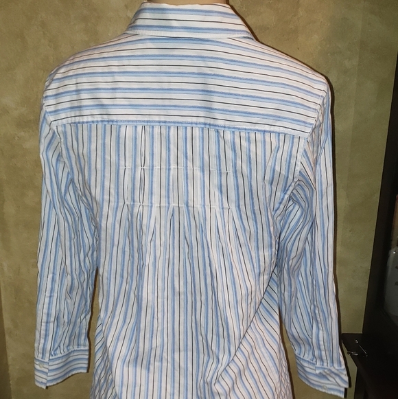 Vince Striped Button Down Top Size 8. - Picture 3 of 5